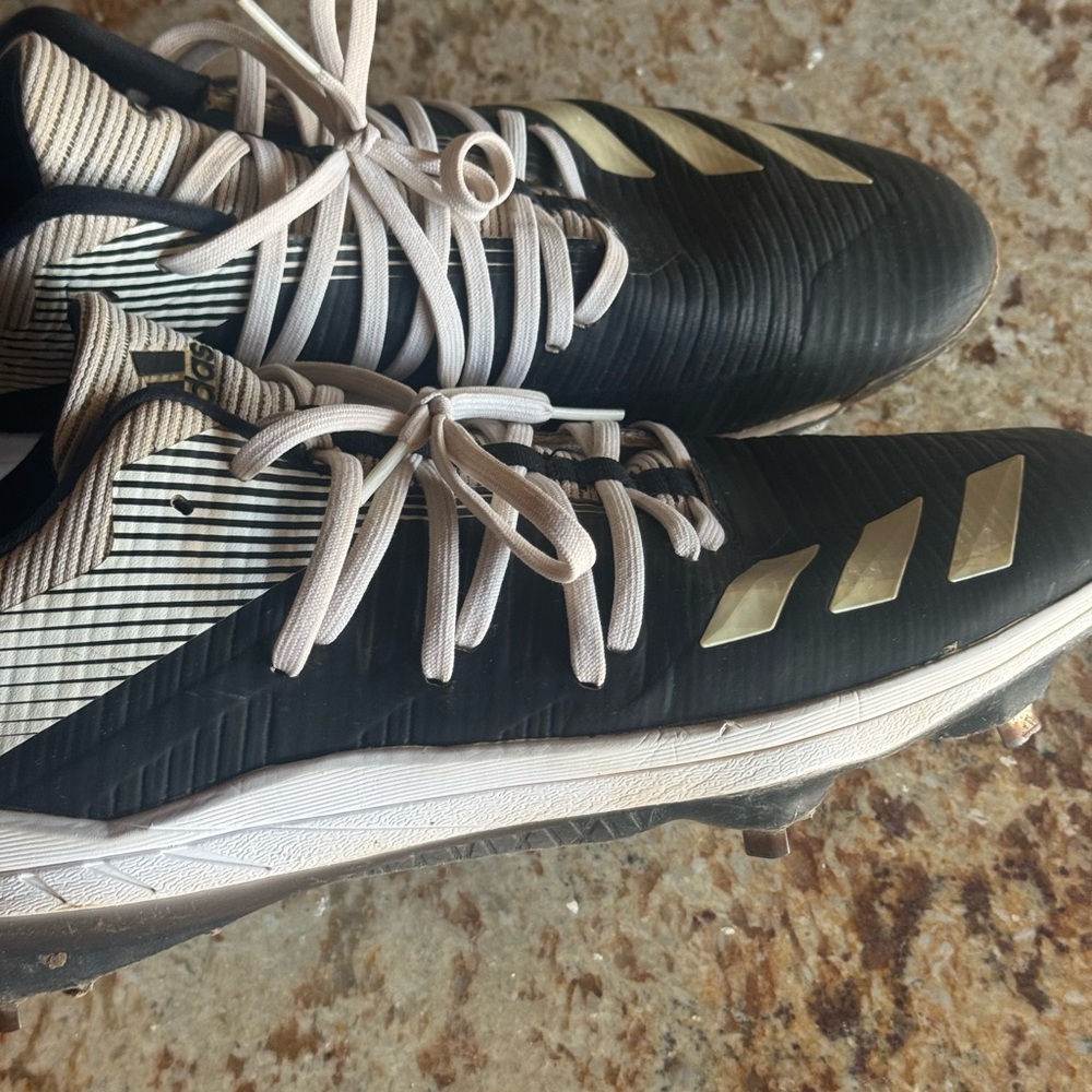 Adidas Black and White Athletic Shoes with Textured Design baseball cleat